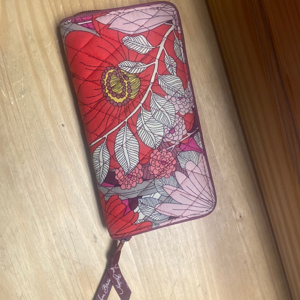 Tropical wallet